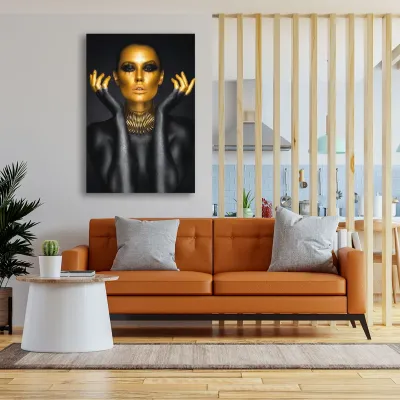 Tablou canvas pe panza femeie africana Golden Pride — miniatura 2