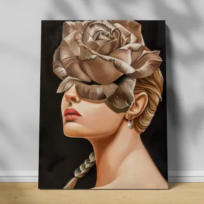 Tablou canvas portrait with gold flower