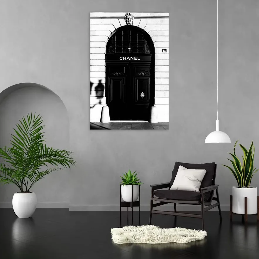 Tablou canvas Chanel: Lux și Simplitate — imaginea 3