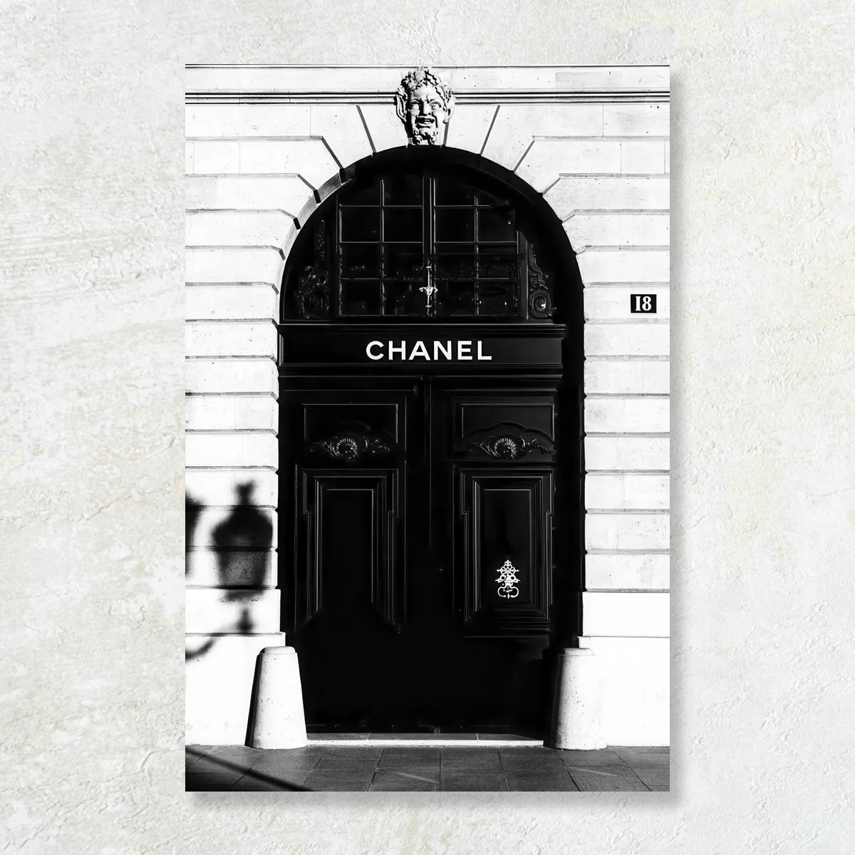 Tablou canvas Chanel: Lux și Simplitate