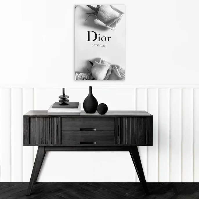 Tablou canvas Dior: Eleganță în Puritate — imaginea 4